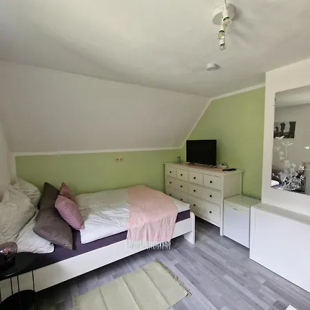 Tinyroom Mit Ausblick 홈스테이 *