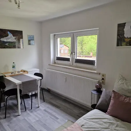 Tinyroom Mit Ausblick 홈스테이 쾨닉슈타인 안 데어 엘베